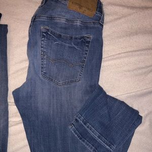 American eagle jeans
